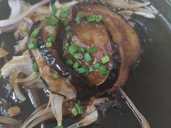 铁板芋茸茄子盒-锦记私房菜馆