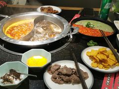-井格重庆火锅(西直门凯德Mall店)
