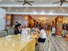 -鹏城人家海鲜酒家·23年老字号(较场尾店)