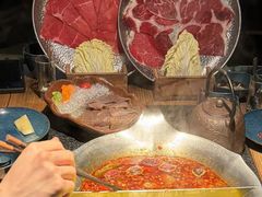 -湊湊火锅·茶憩(南京东路悦荟店)