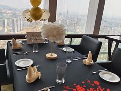 -厚街国际大酒店·360度旋转餐厅