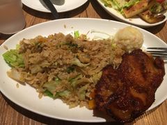 -玛格萝妮(汇智国际商业中心店)