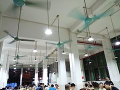 -标记美食新鲜猪杂(兴南大道店)