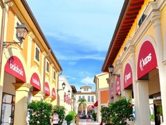 -佛罗伦萨小镇广佛名品奥特莱斯(疏港路店)