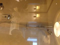 淋浴-无锡君来洲际酒店