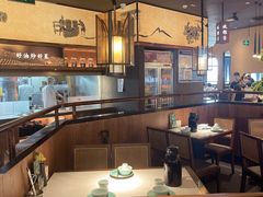 大堂-遇见湘·地道湖南菜(云门店)