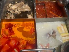 -海底捞火锅鲜切牛肉主题店(长寿路店)