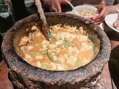 招牌石锅海胆豆腐-锦楼·臻选新杭帮(杭州中心店)