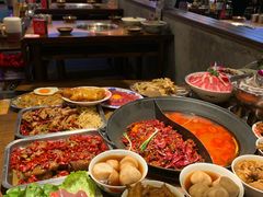 -萍姐火锅·公路夜市(武汉首店)