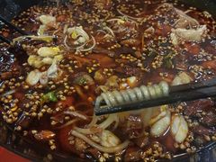 -烧哥美蛙肥肠鱼火锅·十五年社区店