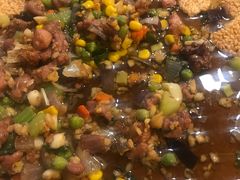 蒜香耗油丁丁兔-罗妈砂锅(四川成都奎星楼店)