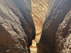 -天山神秘大峡谷