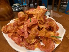 丽江紫洋芋-老滇山寨•云南特色菜•地方菜•民族风情歌舞表演(金碧店)