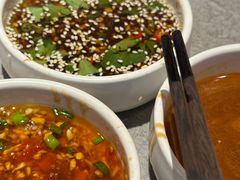 -菌自在·云南野生菌火锅(长安万达店)