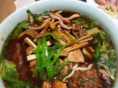 -镇南锅盖面馆(解放路店)