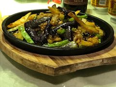 -鑫小城故事·砂锅·排骨藕汤(兴业路店)