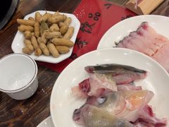 -正能量脆肉鲩火锅