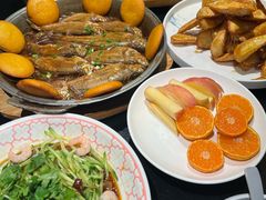-五谷丰登农家院·地道胶东菜·海鲜烧烤(威海店)