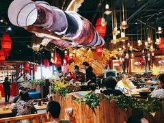 -老滇山寨•云南特色菜•地方菜•民族风情歌舞表演(金碧店)