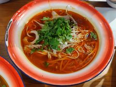 -楚东君•襄阳牛肉面牛杂煲(陆家嘴正大店)