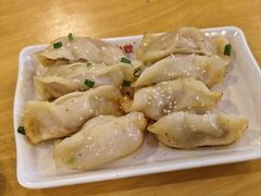 -小姜锅贴(凤凰街店)