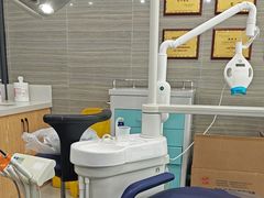 -上海仁爱医院口腔科 · 种植