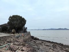 -鹰龙海畔度假酒店(咸祥店)