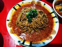 -蓝田九大碗民俗食府(蓝田店)