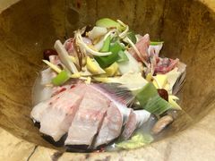 -滇香肴·云南菜蒸汽石锅鱼(云南北路店)
