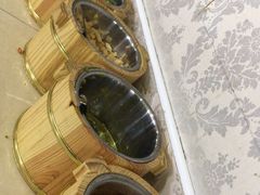 -丽丽三鲜螺蛳粉(田林路店)