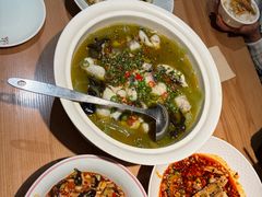 -自己人·宜昌菜(水悦城店)
