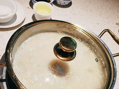 -顺德公广东猪肚鸡·煲仔饭(白石洲店)