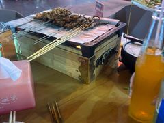 -郑贵初烧烤·烤凤爪的发明者(王家湾店)