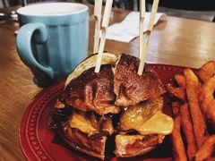 -HELLO 27 意面·沙拉·帕尼尼