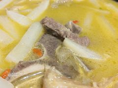 -霄汉牛三鲜湖北砂锅菜(万松园2店)