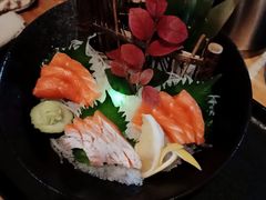 三文鱼刺身-葉家.焼鳥.居酒屋(惠利街店)