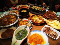 -有红鸡毛店·川菜(建设路店)