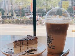 -瑞幸咖啡(石榴中心店)