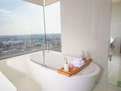 -阿瓦尼河滨曼谷酒店