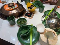 -润园四季椰子鸡火锅(欢乐海岸店)