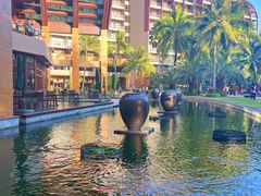 -三亚湾海居铂尔曼度假酒店