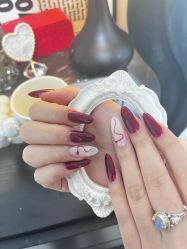 -芊屿芊浔美甲
