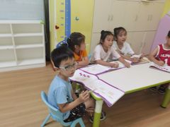 -安妮花英语·青少儿·原版阅读(海格堡店)