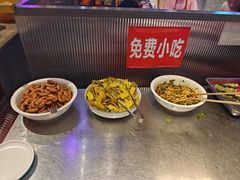 -钢管厂五区小郡肝串串香(蜀都万达店)