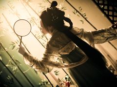 -九月鹰飞汉服摄影工作室