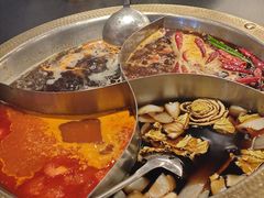 -廖掌柜·重庆鲜货火锅(上海首店)