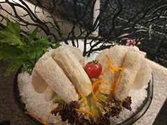 -湊湊火锅·茶憩(新中关购物中心店)