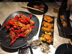 -沪小胖小龙虾(淮海中路旗舰店)