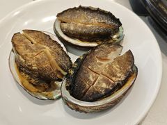 活鲍鱼-海味当家·蒸锅海鲜(中山广场创始店)