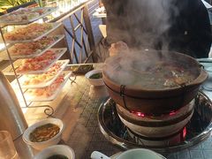 -东记炭炉·海鲜鸡煲(龙华店)